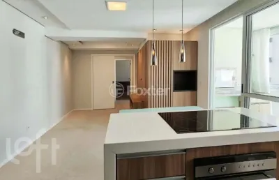 Apartamento com 2 quartos à venda na rua lauro linhares, 1314, trindade, florianópolis, 71 m2 por r$ 1.070.000