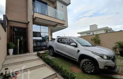 Casa com 3 quartos à venda na avenida deltaville, 516, beira rio, biguaçu, 157 m2 por r$ 999.000