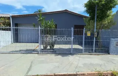 Casa com 3 quartos à venda na rua antônio ignácio galeão, 541, jardim santa rita, guaíba, 136 m2 por r$ 399.000