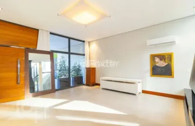 Casa com 4 quartos à venda na rua são francisco de assis, 360, santo antônio, porto alegre, 370 m2 por r$ 1.490.000