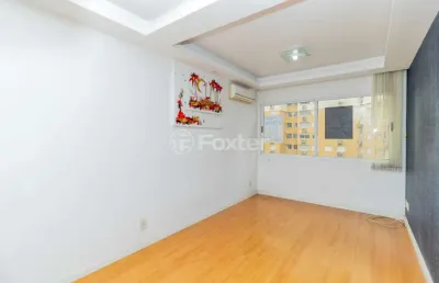 Apartamento com 3 quartos à venda na avenida bento gonçalves, 1515, partenon, porto alegre, 65 m2 por r$ 361.000