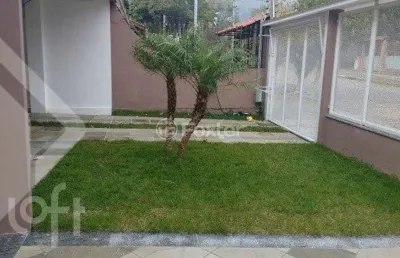 Casa com 3 quartos à venda na rua alfredo varela, 212, teresópolis, porto alegre, 240 m2 por r$ 1.300.000