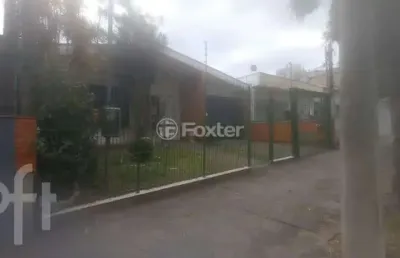 Casa com 3 quartos à venda na rua gaston englert, 215, vila ipiranga, porto alegre, 120 m2 por r$ 1.010.000