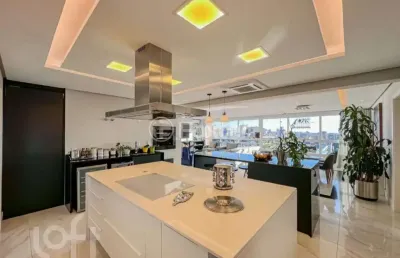 Apartamento com 3 quartos à venda na rua honório silveira dias, 1670, higienópolis, porto alegre, 209 m2 por r$ 3.400.000