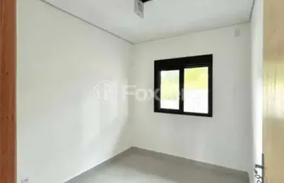 Casa com 2 quartos à venda na avenida césar cambruzzi, 912, nossa chácara, gravataí, 44 m2 por r$ 299.000