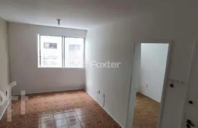 Apartamento com 2 quartos à venda na rua santos saraiva, 1458, capoeiras, florianópolis, 55 m2 por r$ 300.000