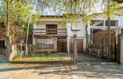 Casa com 4 quartos à venda na rua campos elíseos, 341, glória, porto alegre, 240 m2 por r$ 1.200.000