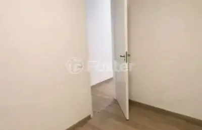 Apartamento com 2 quartos à venda na rua pércio freitas maestri, 388, ipanema, porto alegre, 41 m2 por r$ 174.000