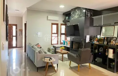 Casa com 4 quartos à venda na rua santo inácio, 324, cristo rei, são leopoldo, 200 m2 por r$ 999.000