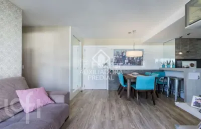 Apartamento com 2 quartos à venda na rua mário antunes da cunha, 185, petrópolis, porto alegre, 66 m2 por r$ 750.000