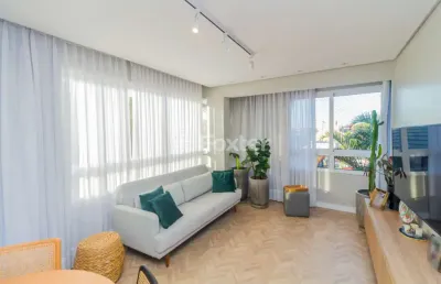 Apartamento com 2 quartos à venda na avenida benno mentz, 580, vila ipiranga, porto alegre, 75 m2 por r$ 599.000