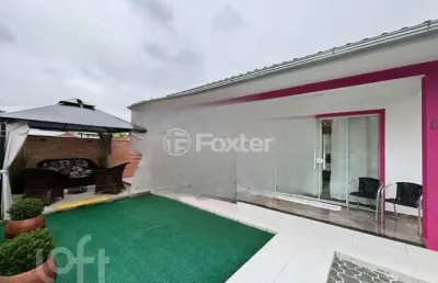 Casa com 4 quartos à venda na rua josé ângelo kirchner, 14, sertão do maruim, são josé, 200 m2 por r$ 1.169.000