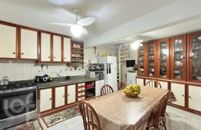 Casa com 4 quartos à venda na rua joão corrêa almeida, 30, vila nova, porto alegre, 171 m2 por r$ 599.000