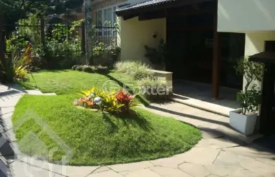 Casa com 5 quartos à venda na rua gustavo schmidt, 125, três figueiras, porto alegre, 587 m2 por r$ 3.800.000