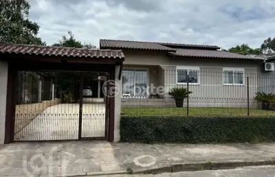 Casa com 3 quartos à venda na rua antônio josé de santana, 189, lomba do pinheiro, porto alegre, 164 m2 por r$ 519.990