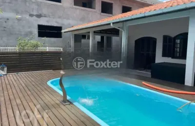 Casa com 4 quartos à venda na rua pica-pau, 474, enseada de brito, palhoça, 200 m2 por r$ 958.000