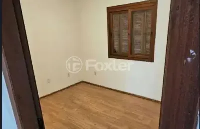 Casa com 3 quartos à venda na avenida capitão garibaldi pinto dos santos, 890, parque granja esperança, cachoeirinha, 57 m2 por r$ 300.000