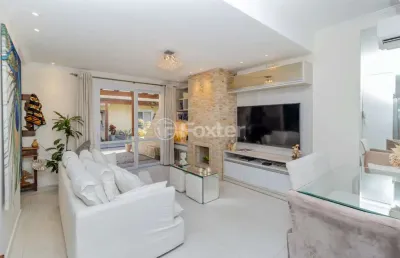 Casa em condomínio fechado com 3 quartos à venda na rua marechal hermes, 55, camaquã, porto alegre, 191 m2 por r$ 890.000