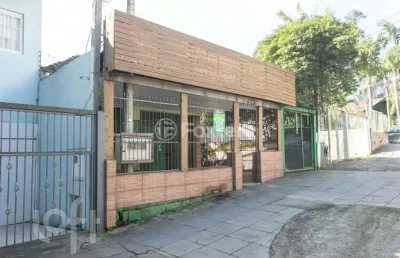 Casa com 3 quartos à venda na avenida montenegro, 111, petrópolis, porto alegre, 280 m2 por r$ 1.450.000