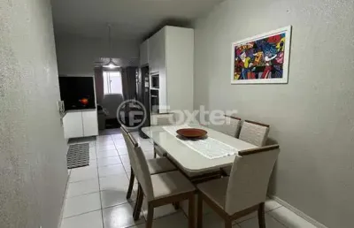 Casa em condomínio fechado com 2 quartos à venda na rua jozino liotti, 300, jardim algarve, alvorada, 44 m2 por r$ 250.000
