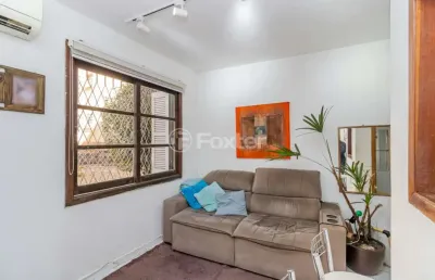 Apartamento com 2 quartos à venda na rua silva jardim, 627, mont serrat, porto alegre, 49 m2 por r$ 330.000