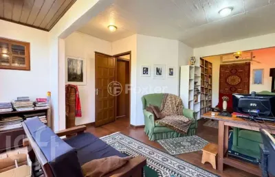Casa com 5 quartos à venda na rua miguel couto, 770, menino deus, porto alegre, 352 m2 por r$ 1.490.000