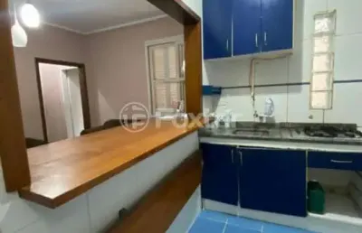 Apartamento com 3 quartos à venda na rua comendador azevedo, 497, floresta, porto alegre, 67 m2 por r$ 300.000