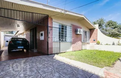 Casa com 3 quartos à venda na avenida brino, 409, santa maria goretti, porto alegre, 140 m2 por r$ 589.000