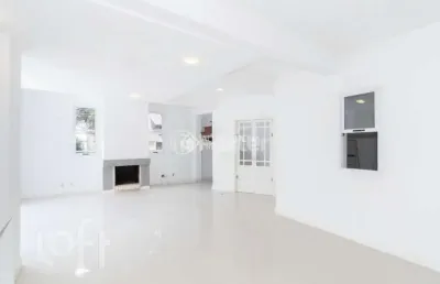 Casa em condomínio fechado com 3 quartos à venda na rua doutor arnaldo da silva ferreira, 285, jardim isabel, porto alegre, 247 m2 por r$ 1.250.000