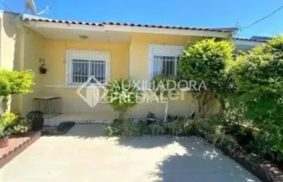 Casa com 3 quartos à venda na rua ruth totta, 505, hípica, porto alegre, 46 m2 por r$ 399.000