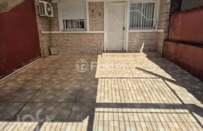 Casa com 2 quartos à venda na rua otto espíndola, 509, morada do bosque, cachoeirinha, 60 m2 por r$ 239.000