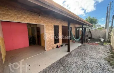 Casa com 3 quartos à venda na rua josé elias lopes, 405, campeche, florianópolis, 106 m2 por r$ 777.000