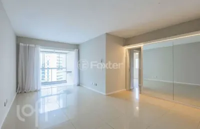 Apartamento com 3 quartos à venda na avenida general barreto viana, 1268, chácara das pedras, porto alegre, 103 m2 por r$ 990.000