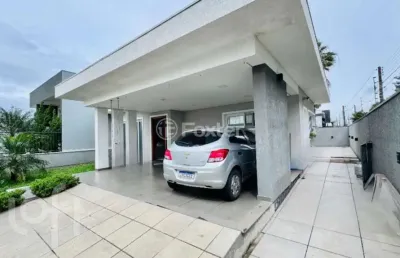 Casa com 3 quartos à venda na rua das cerejeiras, 581, parque da matriz, gravataí, 150 m2 por r$ 899.000