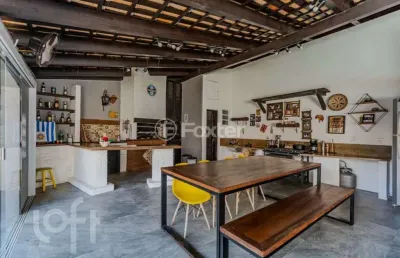 Casa com 3 quartos à venda na rua benjamim moresco, 135, ipanema, porto alegre, 356 m2 por r$ 1.350.000