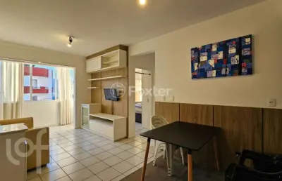 Apartamento com 2 quartos à venda na rua marcus aurélio homem, 95, carvoeira, florianópolis, 58 m2 por r$ 499.000
