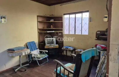 Casa com 2 quartos à venda na rua antônio divan, 116, teresópolis, porto alegre, 100 m2 por r$ 532.000