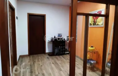 Casa com 2 quartos à venda na rua lisboa, 470, garibaldina, gravataí, 320 m2 por r$ 350.000