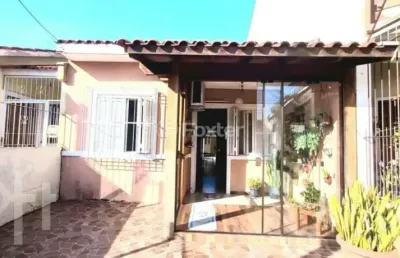 Casa com 2 quartos à venda na rua antônio jorge da silva, 73, hípica, porto alegre, 60 m2 por r$ 385.000