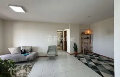 Apartamento com 2 quartos à venda na rua coronel bernardino machado, 127, centro, palhoça, 74 m2 por r$ 590.000