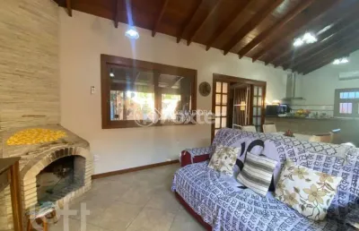 Casa com 4 quartos à venda na rua itália, 1006, niterói, canoas, 125 m2 por r$ 850.000