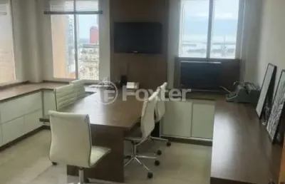 Sala comercial com 1 sala à venda na avenida borges de medeiros, 308, centro histórico, porto alegre, 62 m2 por r$ 235.000