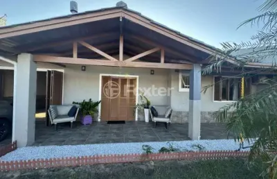 Casa com 3 quartos à venda na rua bahia, 2562, nova tramandaí, tramandaí, 127 m2 por r$ 480.000