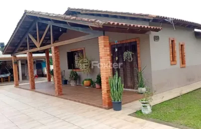 Casa em condomínio fechado com 3 quartos à venda na rua valença, 45, águas claras, viamão, 48044 m2 por r$ 390.000