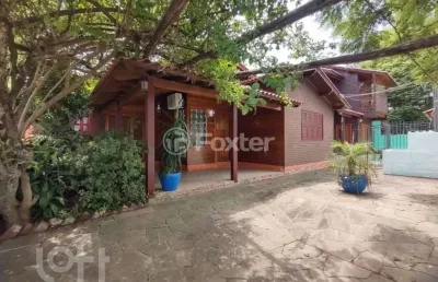 Casa com 2 quartos à venda na rua tomé de souza, 440, nossa senhora das graças, canoas, 180 m2 por r$ 848.000