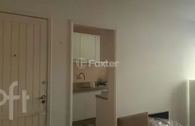 Apartamento com 2 quartos à venda na rua santos saraiva, 1458, capoeiras, florianópolis, 55 m2 por r$ 345.000
