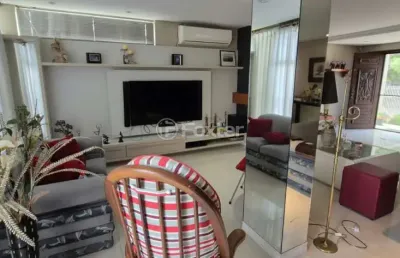 Casa com 3 quartos à venda na rua capão da canoa, 274, ipanema, porto alegre, 240 m2 por r$ 1.450.000
