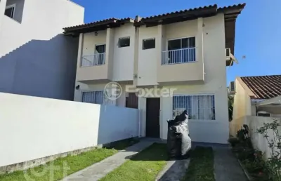 Casa com 2 quartos à venda na rua theófilo leonardo schimitt, 208, bela vista, palhoça, 61 m2 por r$ 380.000