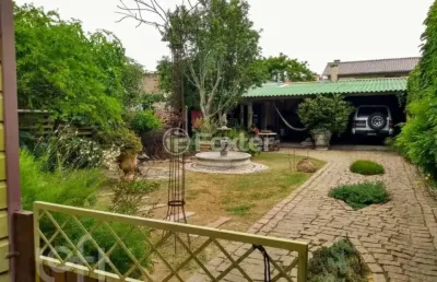 Casa com 3 quartos à venda na rua joaçaba, 55, guarujá, porto alegre, 132 m2 por r$ 395.000