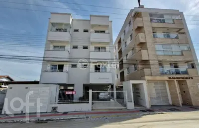 Apartamento com 2 quartos à venda na rua valdir guthia, 106, aririu, palhoça, 60 m2 por r$ 410.000